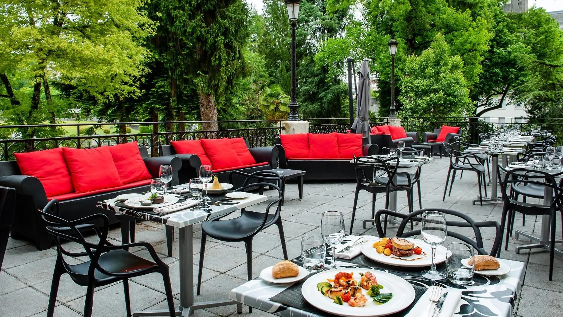 ****  Grand Hotel Gallia & Londres Lurdy Francie